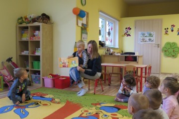 'Rodzice czytają Dzieciom' mama Olka G.