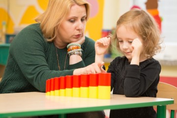 Praca z materiałem montessori