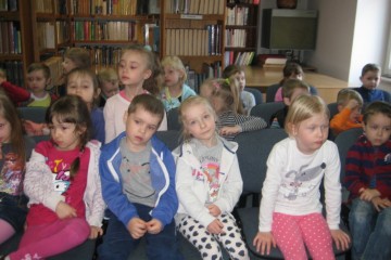 Tygryski w Miejskiej Bibliotece Publicznej (07.05.2015)
