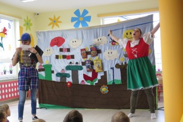'Komputerowy zawrót głowy' Teatrzyk 