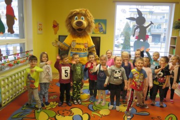 Lew Koronek w Bajeczce