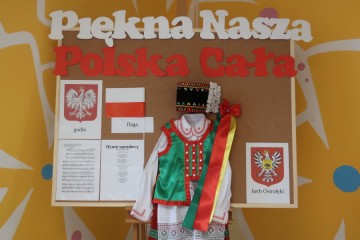 ,,Piękna Nasza Polska Cała' - kącik o tematyce patriotycznej i folkowej w ramach Międzynarodowego Pr